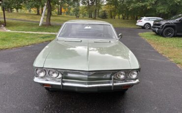 Chevrolet-Corvair-1967-Sedan-5