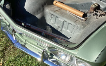Chevrolet-Corvair-1967-Sedan-9