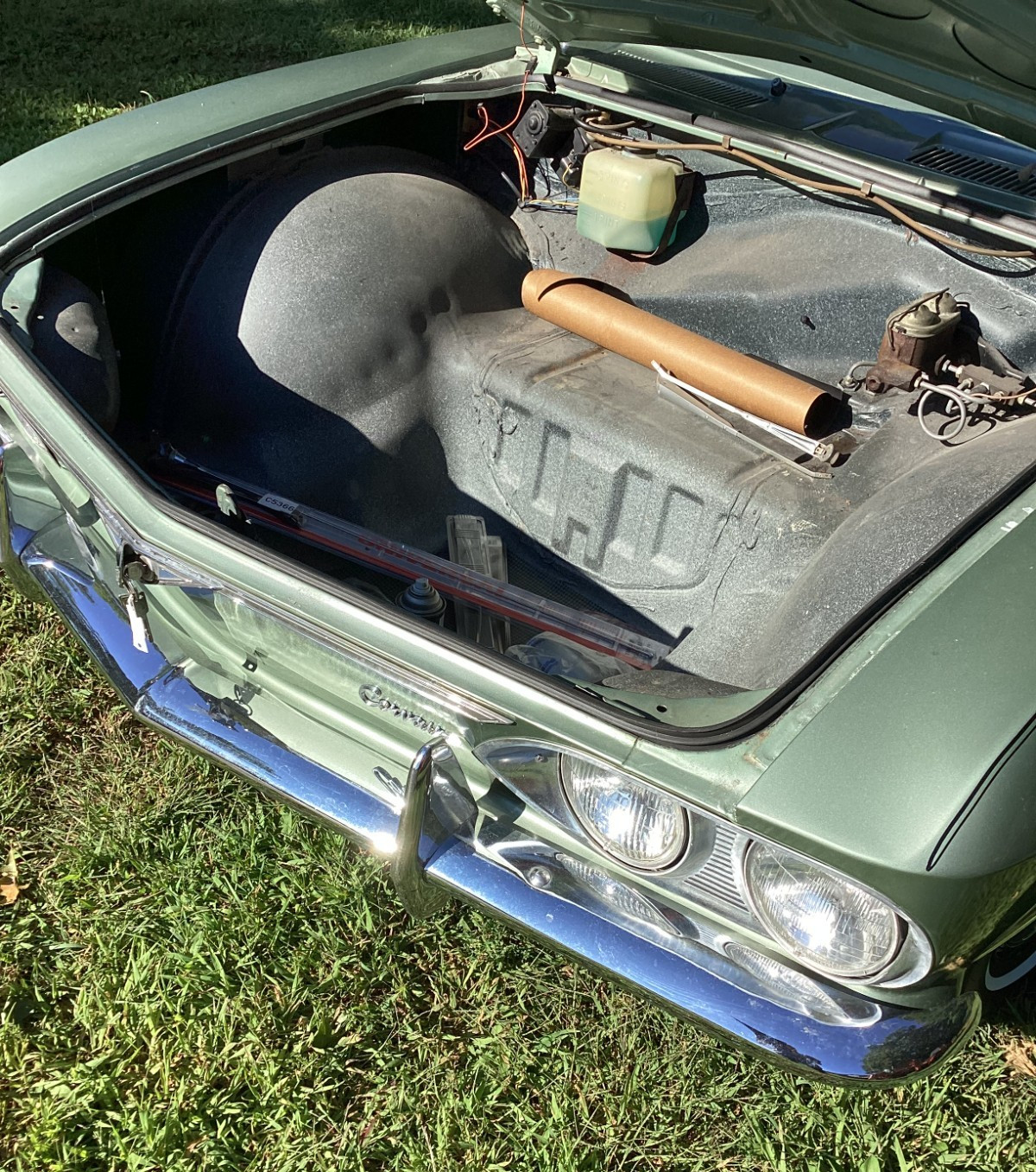 Chevrolet-Corvair-1967-Sedan-9