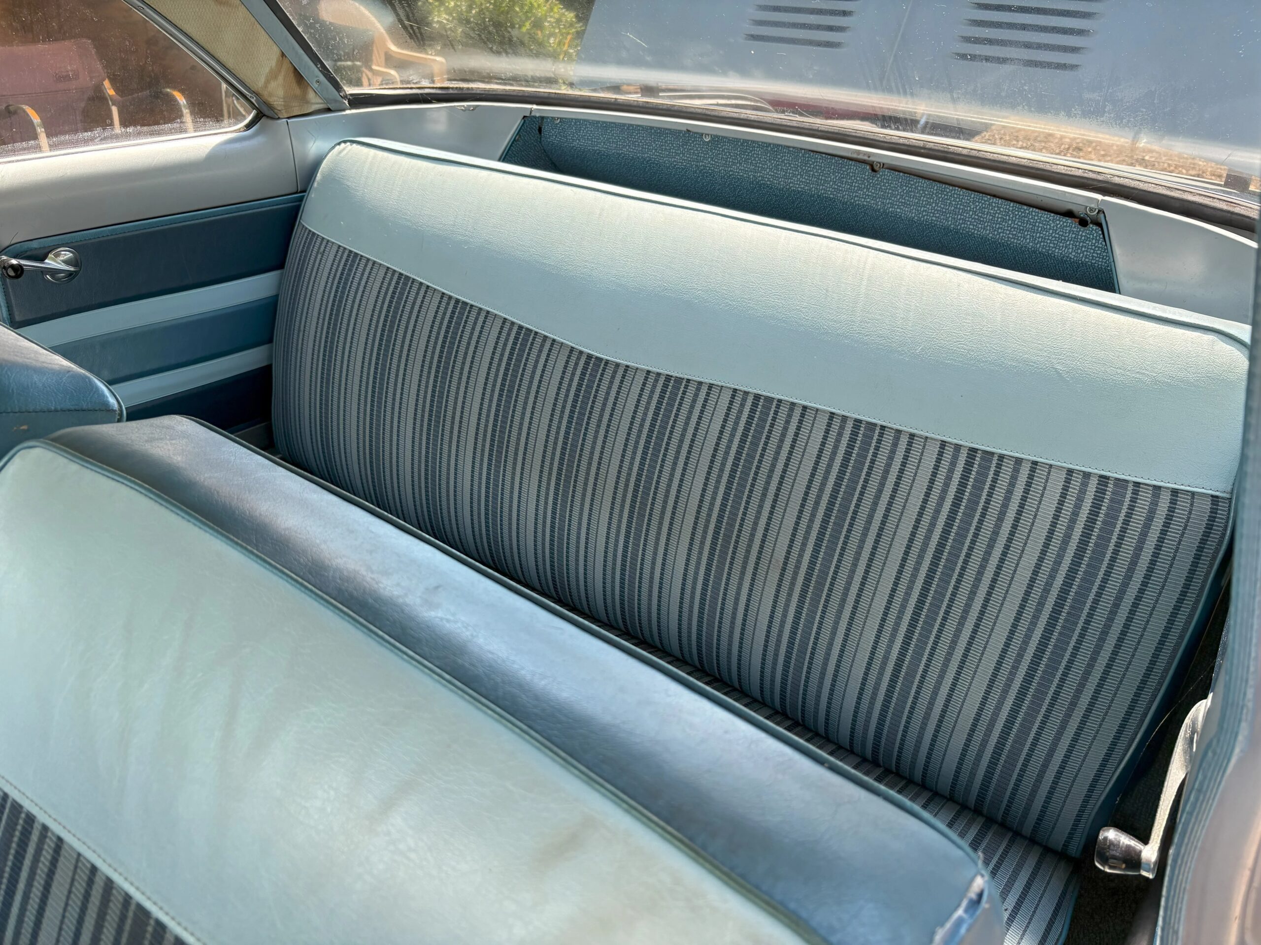 Chevrolet-Corvair-corsa-1961-Gray-Gray-4