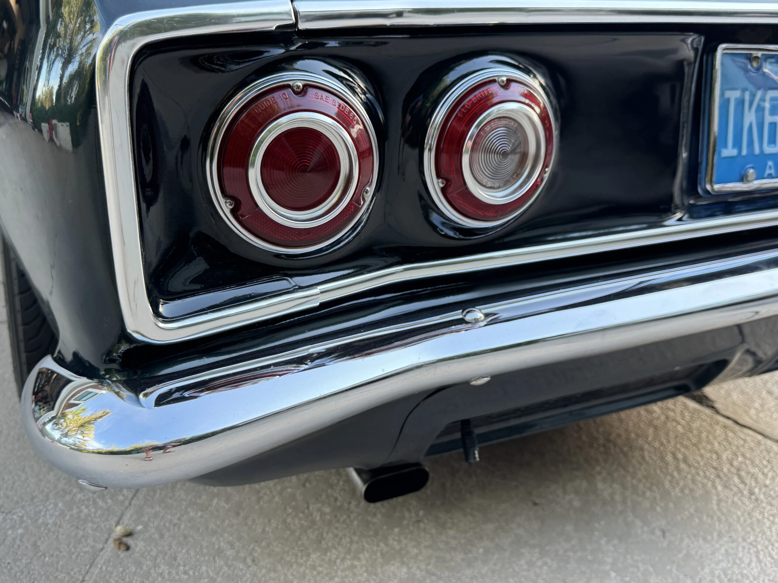 Chevrolet-Corvair-monza-convertible-1965-Tan-23