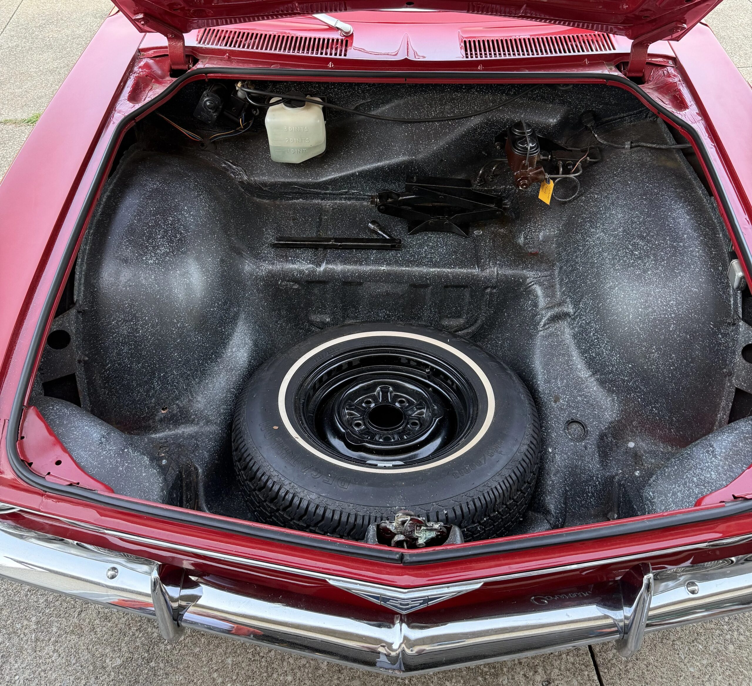 Chevrolet-Corvair-monza-convertible-1967-Red-Black-10