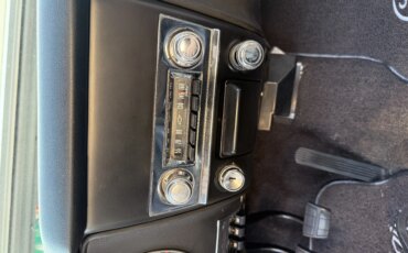 Chevrolet-Corvair-monza-convertible-1967-Red-Black-7