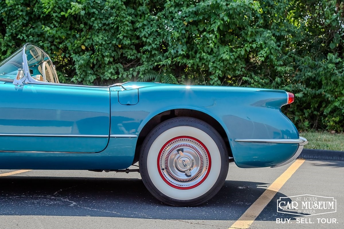 Chevrolet-Corvette-1954-Convertible-31