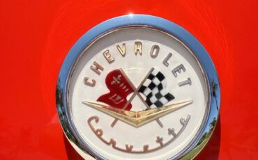 Chevrolet-Corvette-1956-Convertible-10