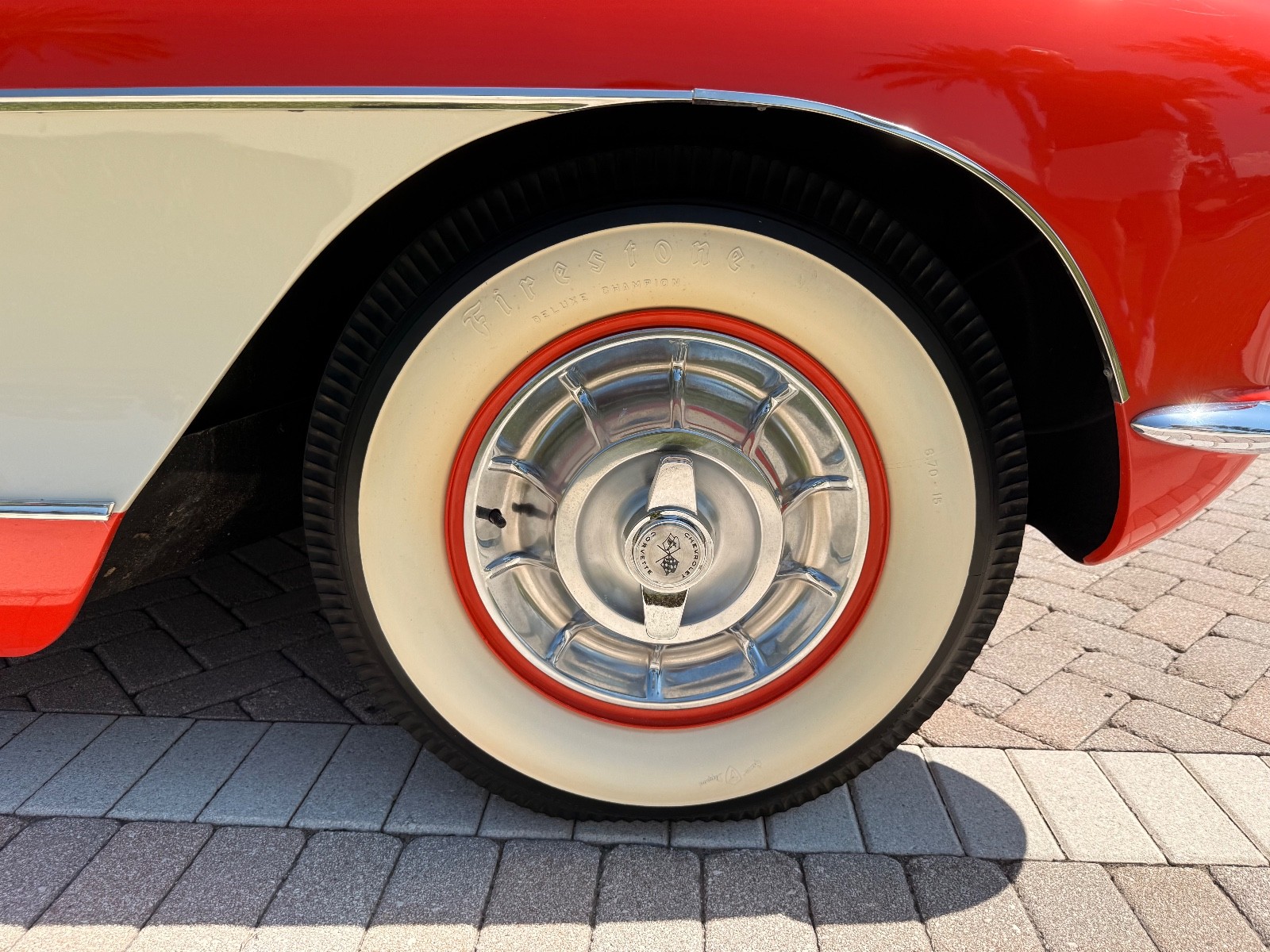 Chevrolet-Corvette-1956-Convertible-20