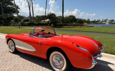 Chevrolet-Corvette-1956-Convertible-4