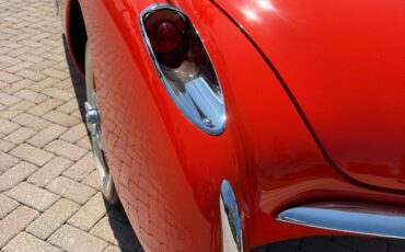 Chevrolet-Corvette-1956-Convertible-8