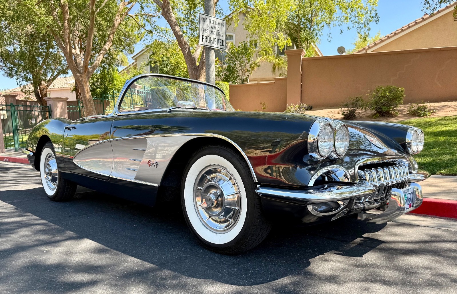 Chevrolet-Corvette-1958-1