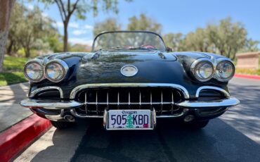 Chevrolet-Corvette-1958-32