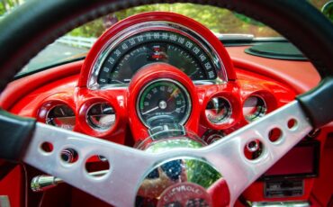 Chevrolet-Corvette-1958-Convertible-18