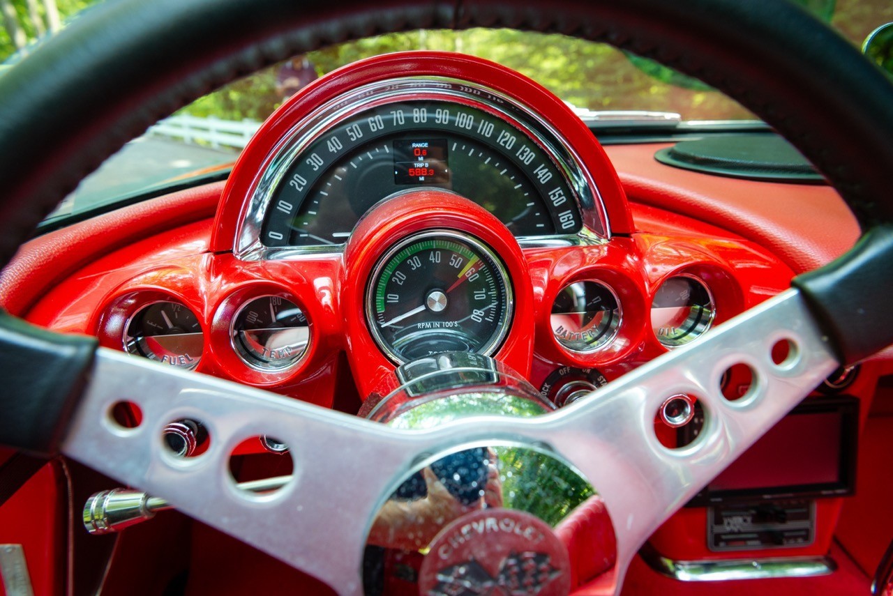 Chevrolet-Corvette-1958-Convertible-18