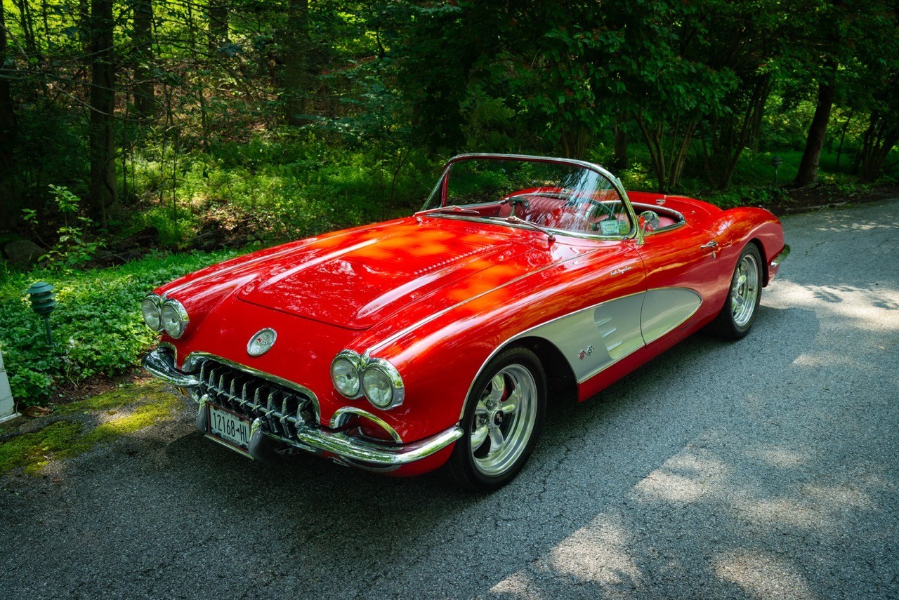 Chevrolet-Corvette-1958-Convertible-4