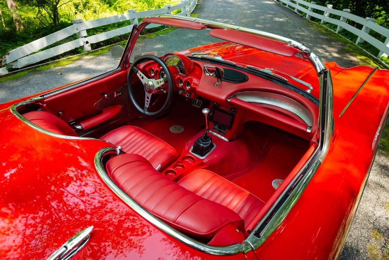 Chevrolet-Corvette-1958-Convertible-7