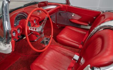 Chevrolet-Corvette-1960-10