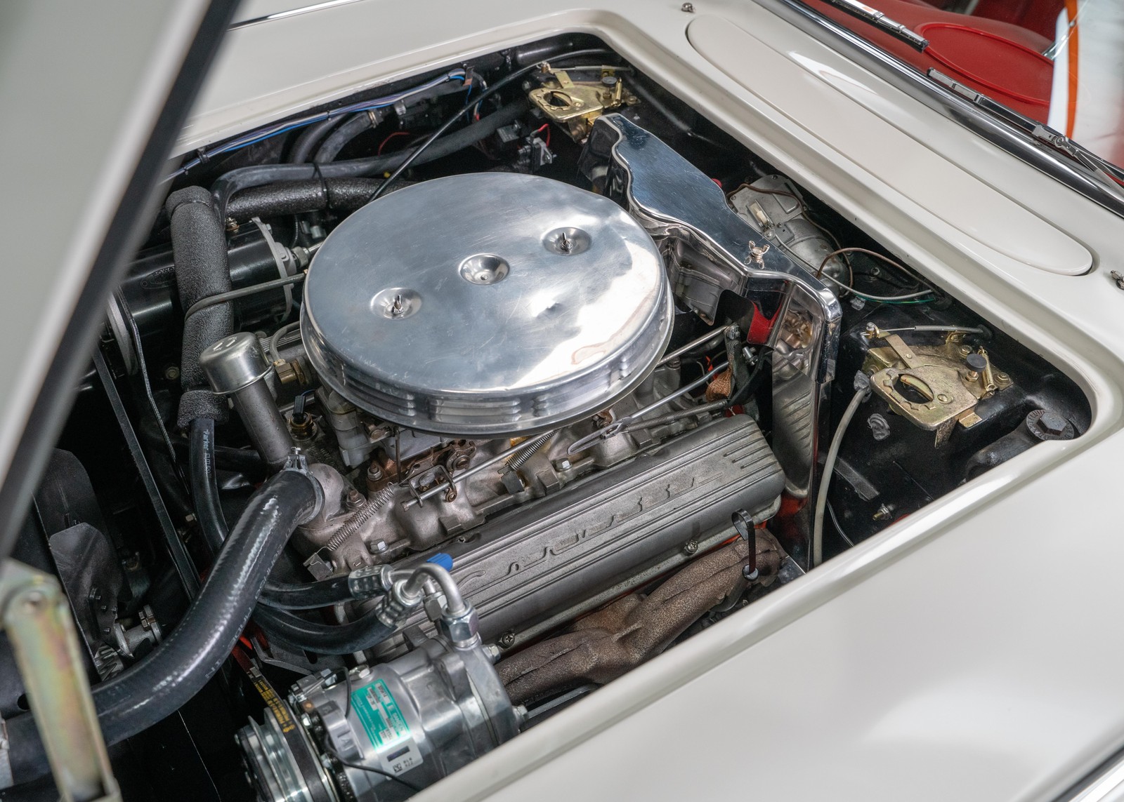 Chevrolet-Corvette-1960-15