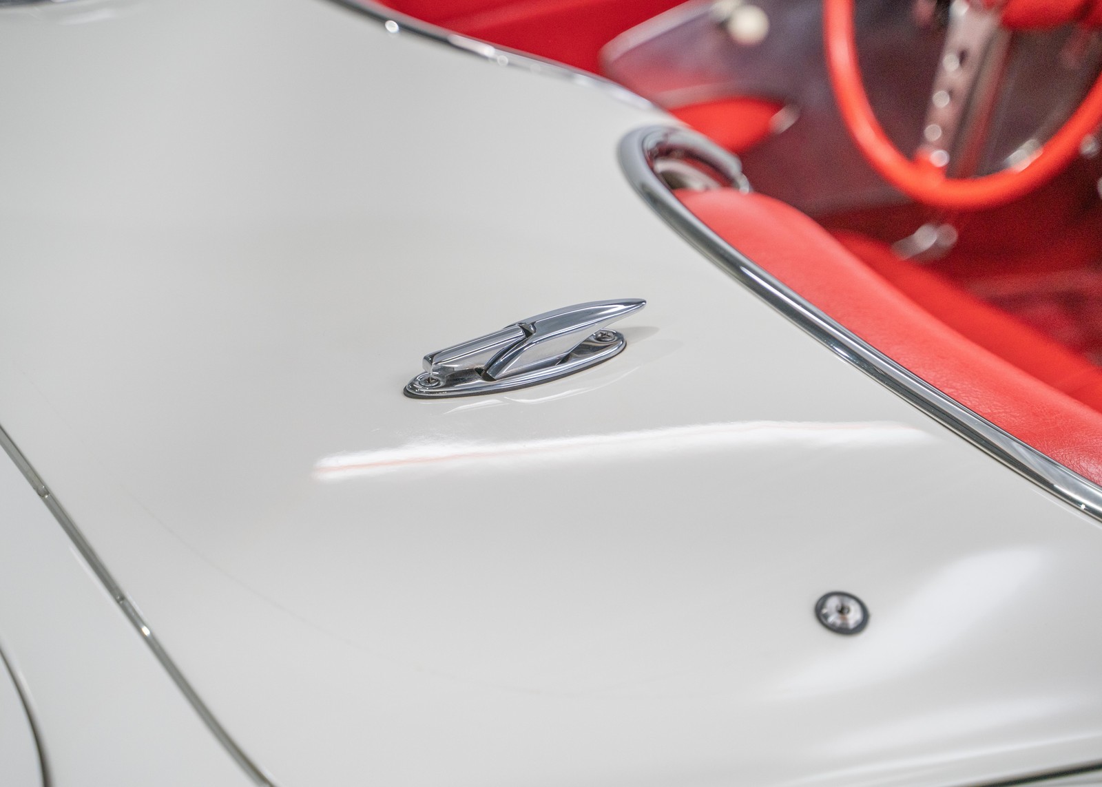Chevrolet-Corvette-1960-23
