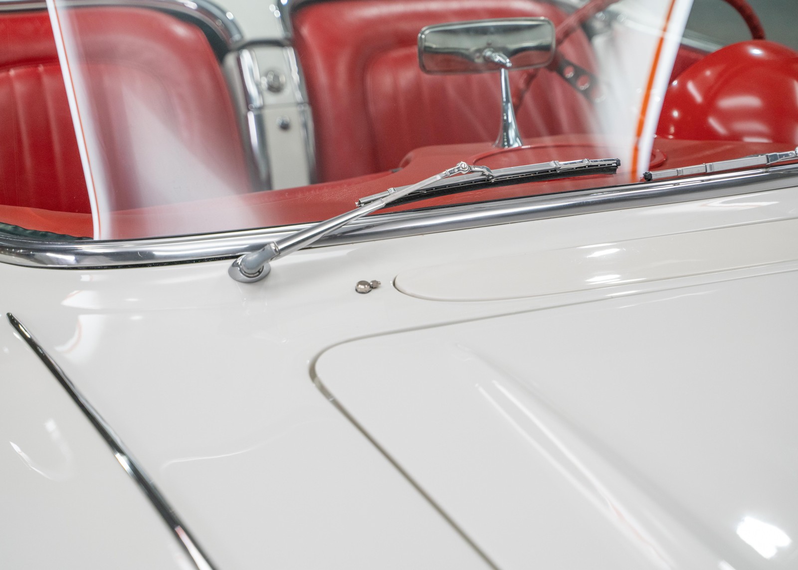 Chevrolet-Corvette-1960-25