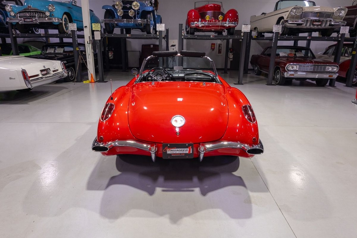 Chevrolet-Corvette-1960-Convertible-19