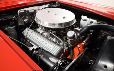 Chevrolet-Corvette-1961-Convertible-16