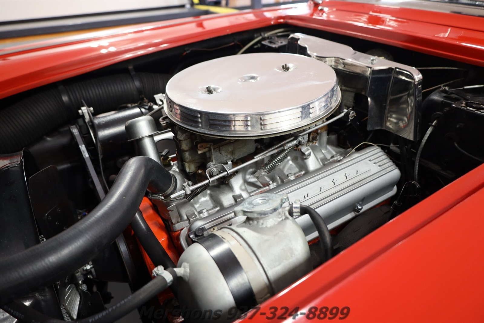 Chevrolet-Corvette-1961-Convertible-2