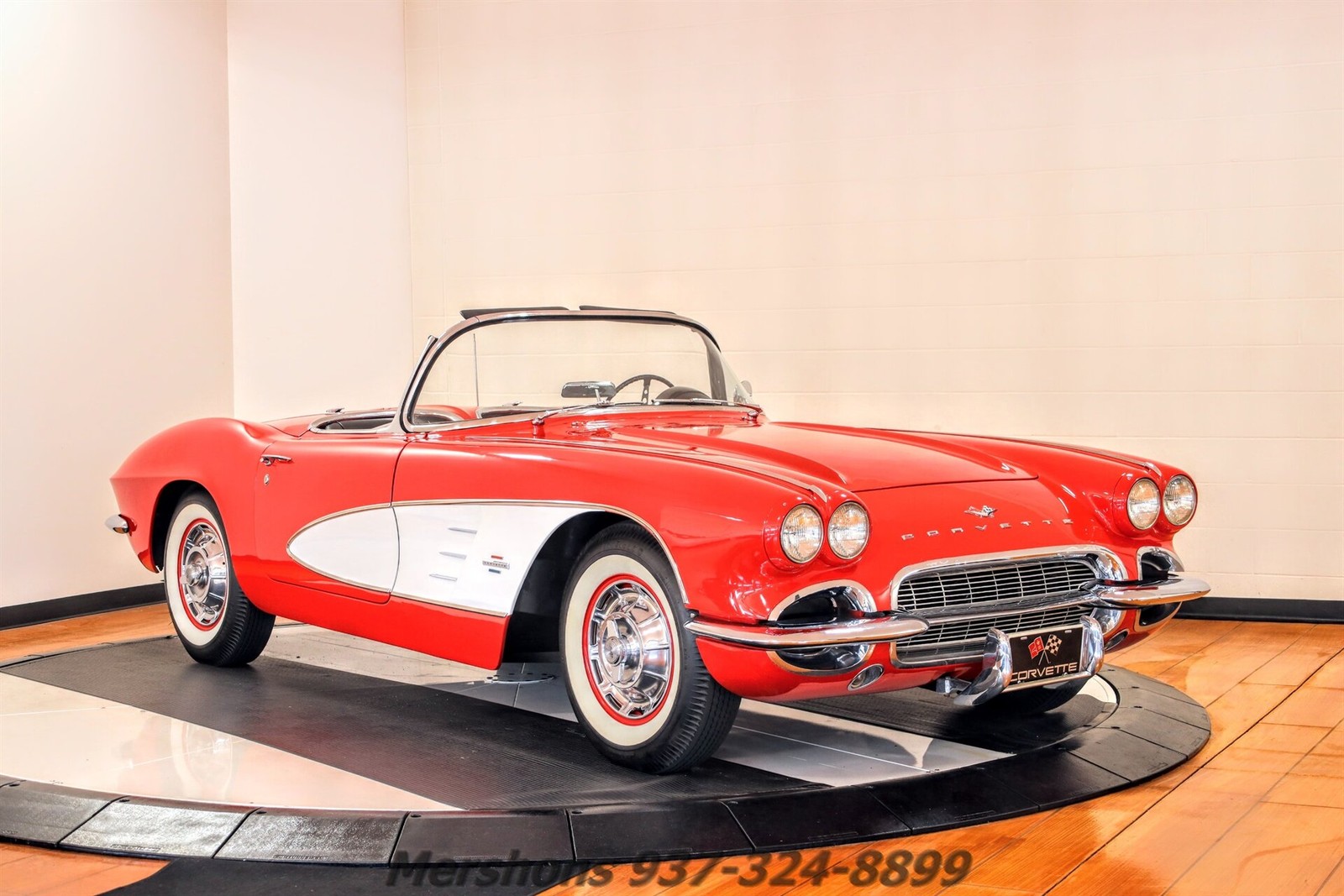 Chevrolet-Corvette-1961-Convertible-6