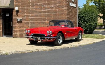Chevrolet-Corvette-1962-Convertible-1