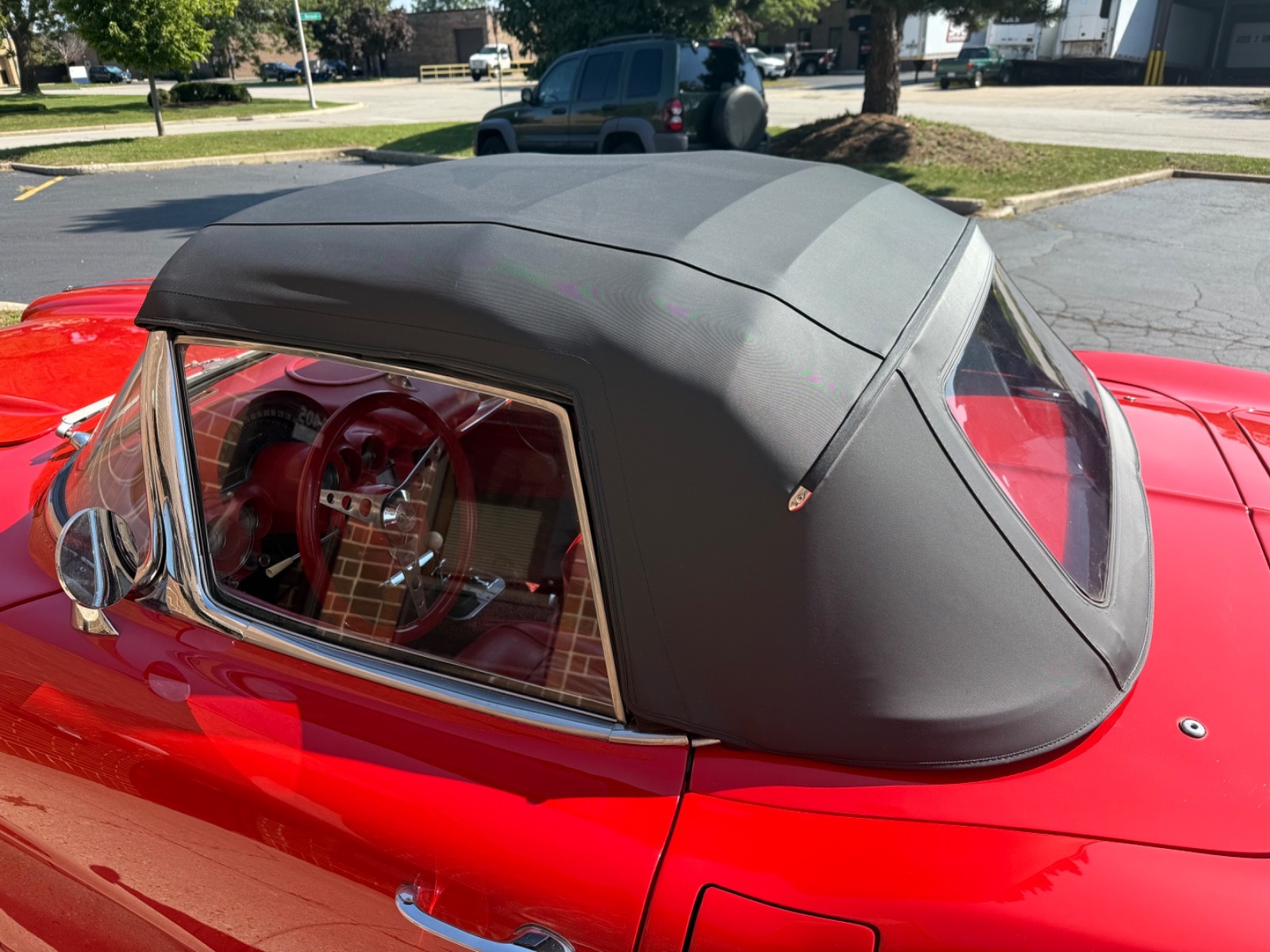 Chevrolet-Corvette-1962-Convertible-10