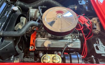 Chevrolet-Corvette-1962-Convertible-19