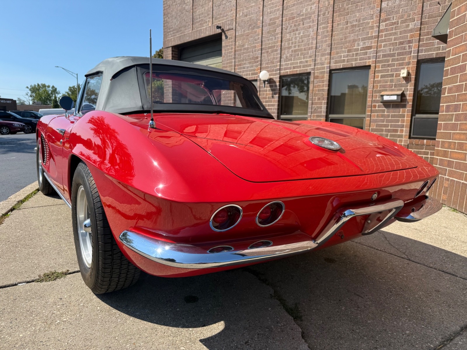 Chevrolet-Corvette-1962-Convertible-6