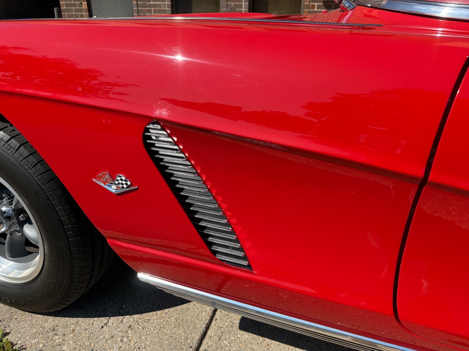 Chevrolet-Corvette-1962-Convertible-7