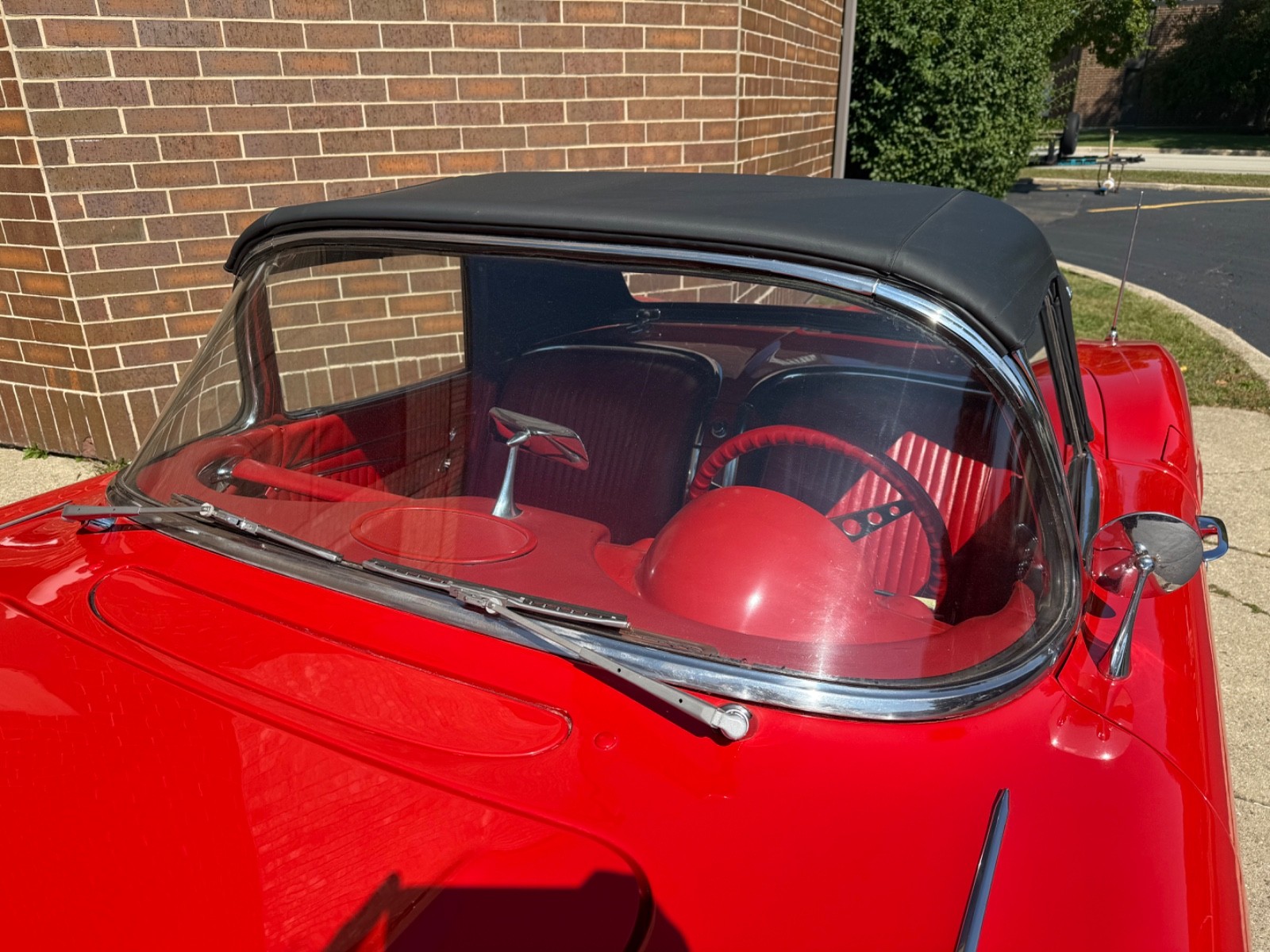 Chevrolet-Corvette-1962-Convertible-8