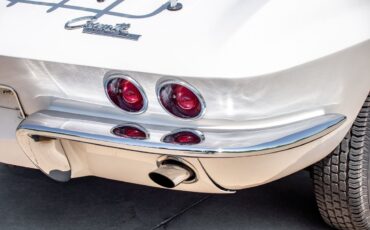 Chevrolet-Corvette-1963-11