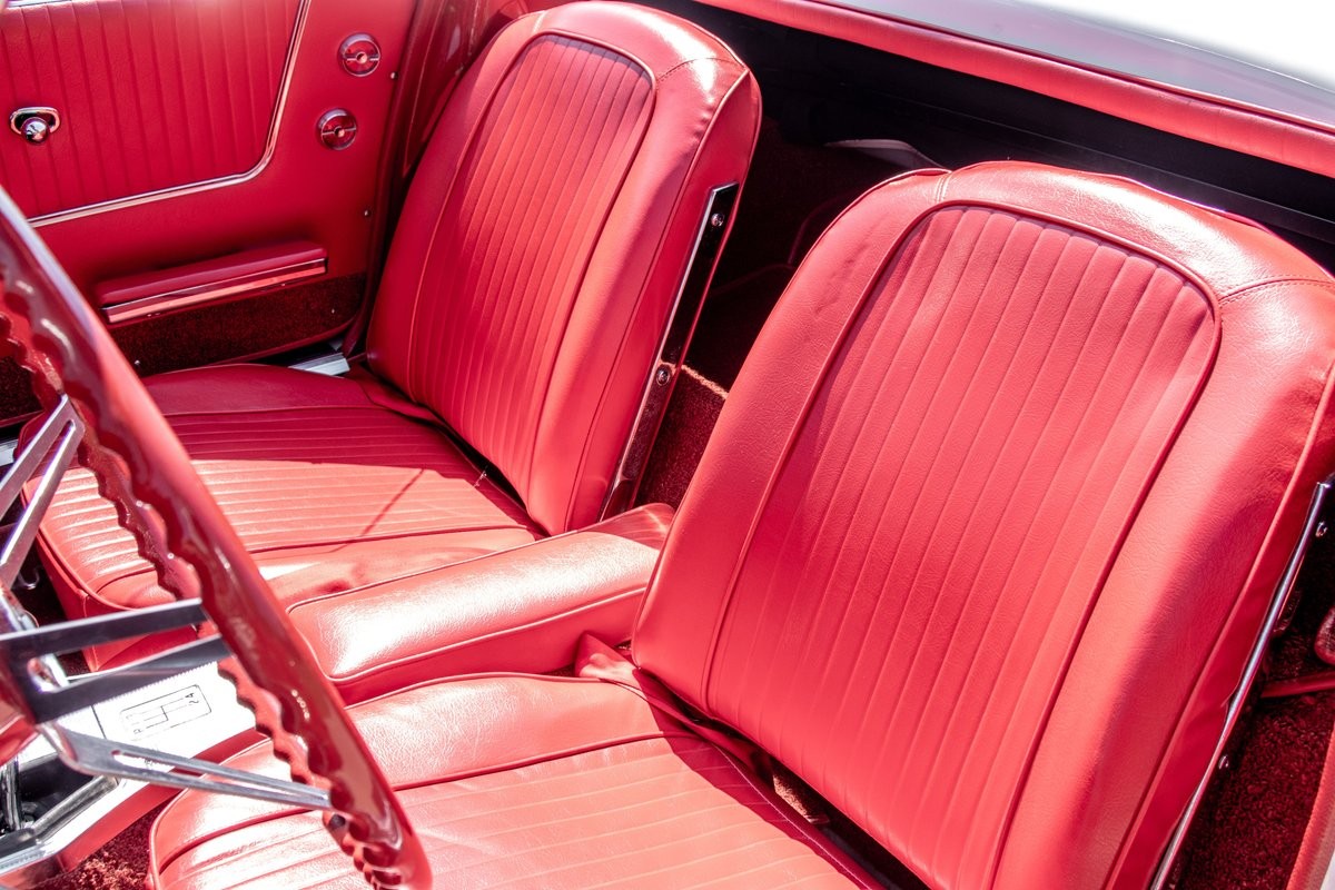 Chevrolet-Corvette-1963-19