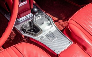 Chevrolet-Corvette-1963-25