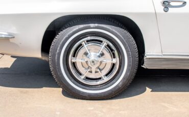 Chevrolet-Corvette-1963-5
