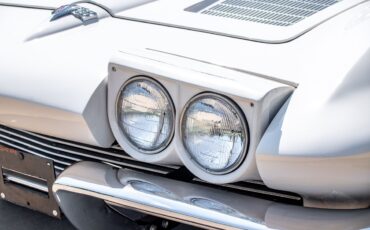 Chevrolet-Corvette-1963-8
