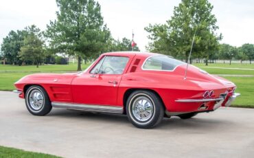 Chevrolet-Corvette-1964-1