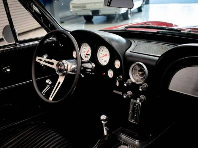 Chevrolet-Corvette-1964-10