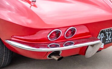 Chevrolet-Corvette-1964-15