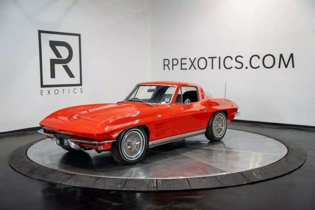 Chevrolet Corvette 1964 --