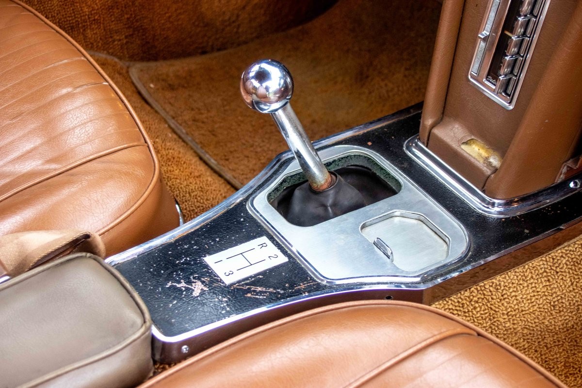 Chevrolet-Corvette-1964-29
