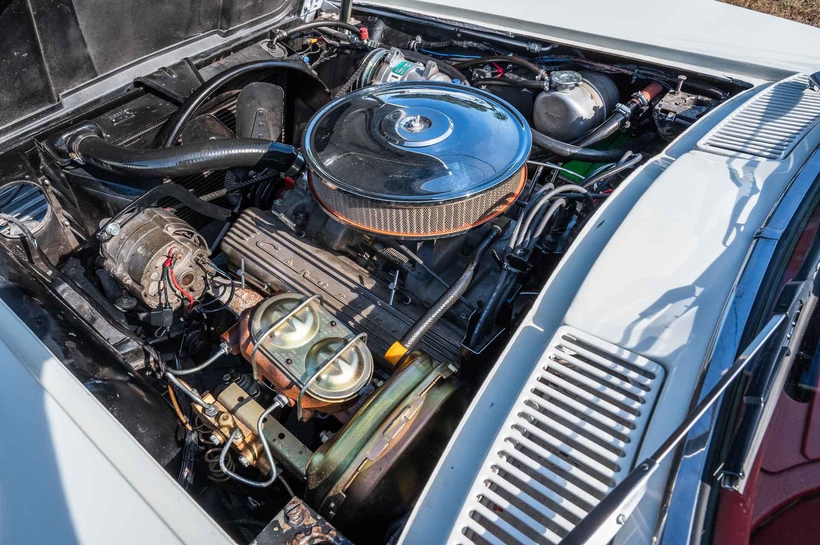 Chevrolet-Corvette-1964-2d-2-Door-Hard-TOP-17