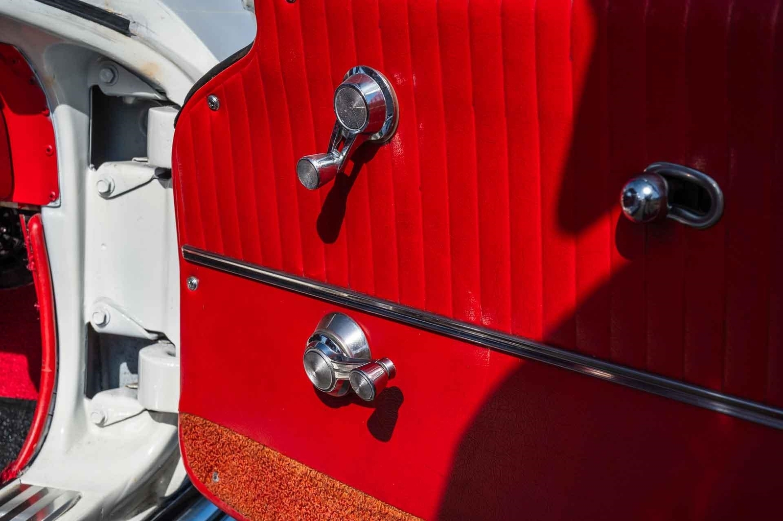 Chevrolet-Corvette-1964-2d-2-Door-Hard-TOP-27