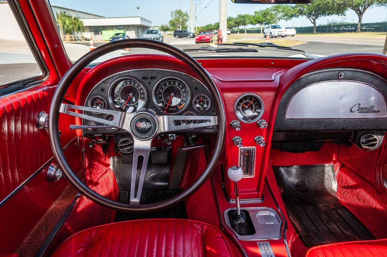 Chevrolet-Corvette-1964-2d-2-Door-Hard-TOP-29