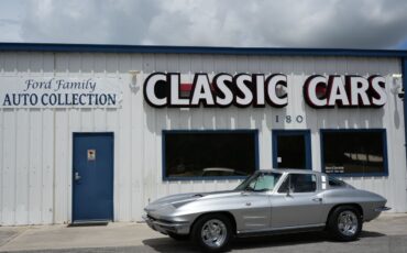 Chevrolet Corvette 1964 --
