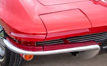 Chevrolet-Corvette-1964-5