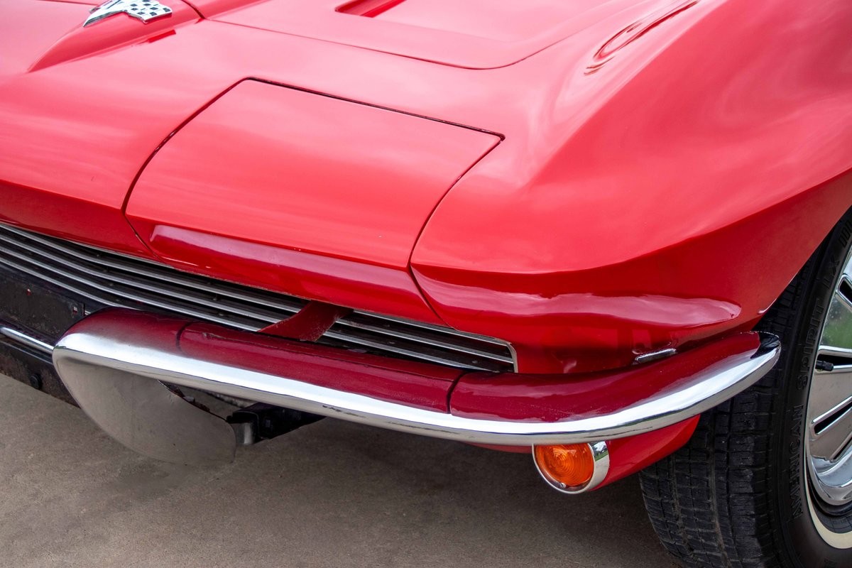 Chevrolet-Corvette-1964-6
