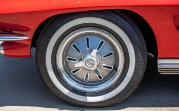 Chevrolet-Corvette-1964-Convertible-12