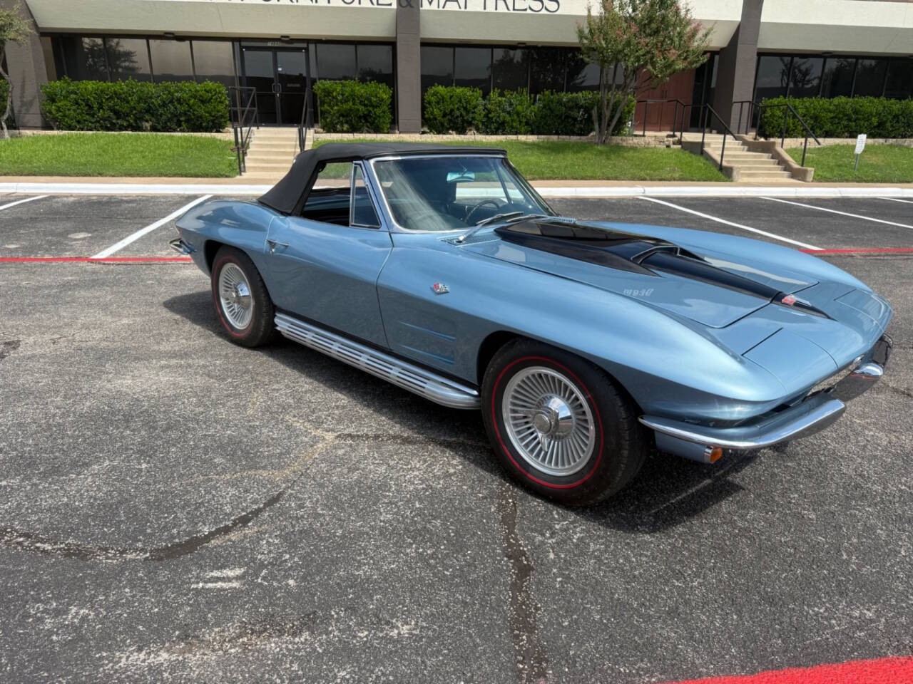 Chevrolet-Corvette-1964-Convertible-16